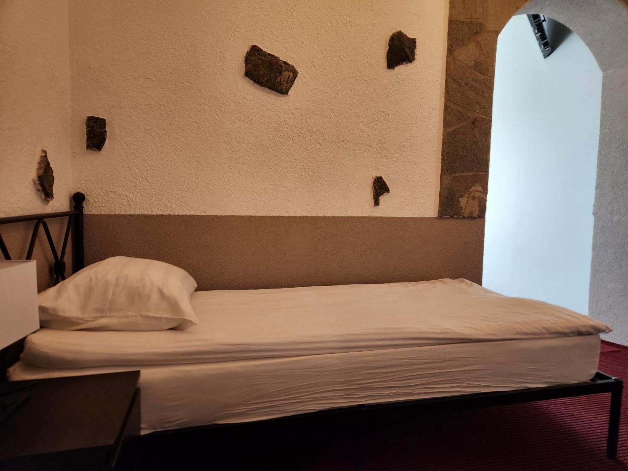 Pension Knafel Zirovnica Buitenkant foto